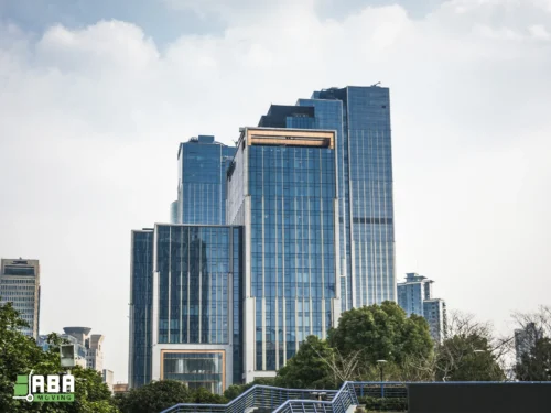 Summer Corporate Relocation Downtown Skylines Palms